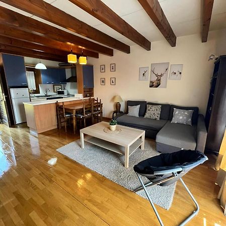 Duplex Familiar Izarraitz Apartment Villanua Bagian luar foto